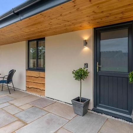 Gretton  Rose Barn - Luxury Barn Accommodation In The Cotswolds מראה חיצוני תמונה
