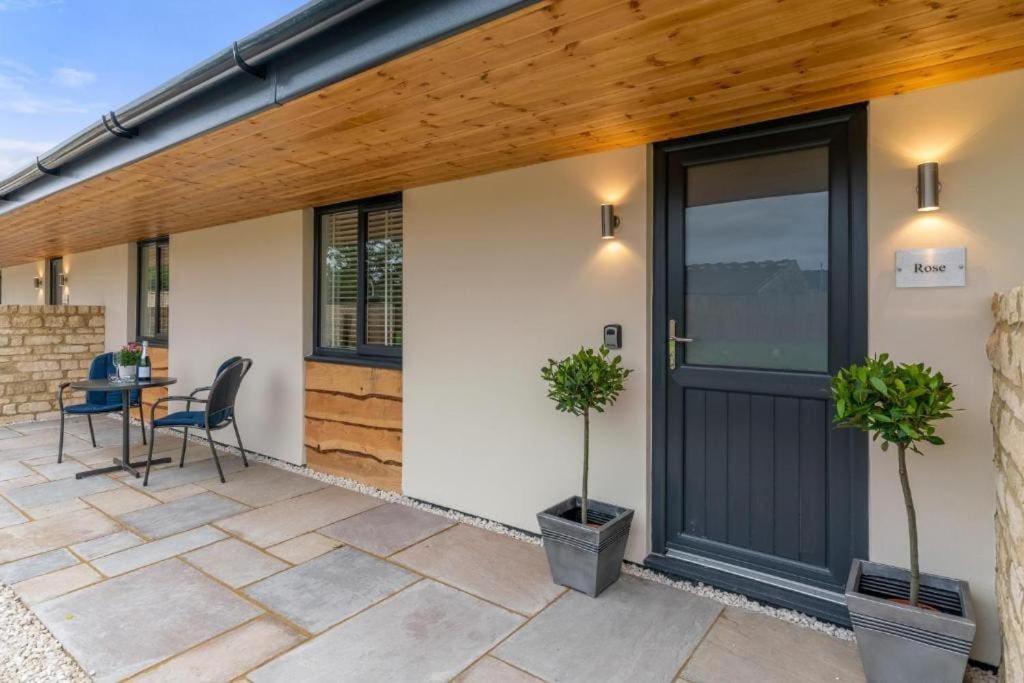 Gretton  Rose Barn - Luxury Barn Accommodation In The Cotswolds מראה חיצוני תמונה